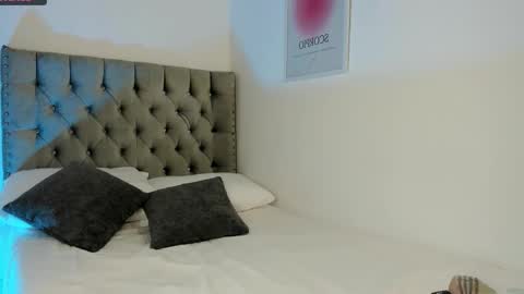 Eva Olimpo online show from 12.15.25