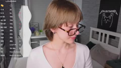 Eva online show from 04.08.26