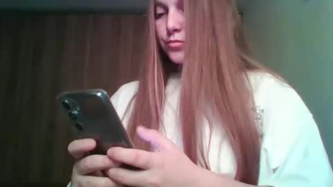 evasapples2026 online show from 03.18.26