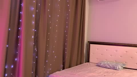 Eva online show from 10.15.25