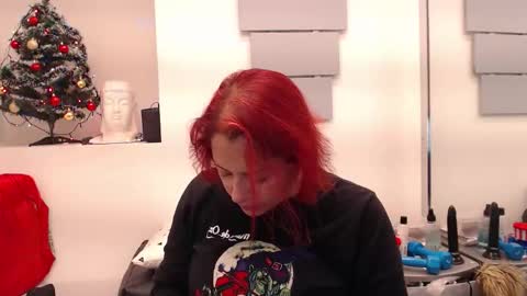 Eva Twiss online show from 01.07.26