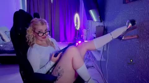 evavibe online show from 04.15.26