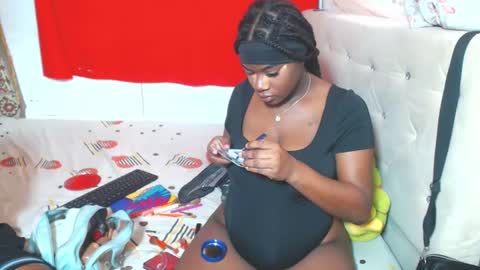 Snapshot of evaxemma chatting on 06.11.26 Eva And Emmanuel online show from 06.11.26