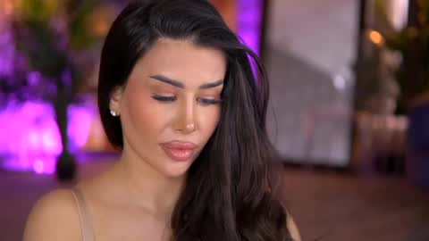 Snapshot of evazane chatting on 02.09.25 Eva online show from 02.09.25