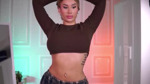 Snapshot of evazane chatting on 11.27.25 Eva online show from 11.27.25