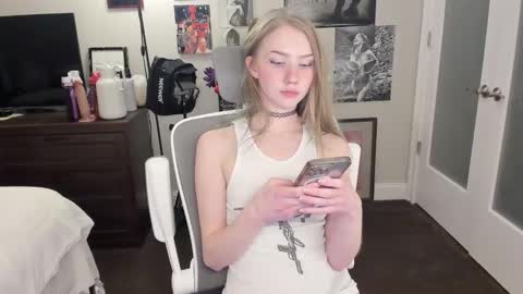 Goddess Eve online show from 12.04.24