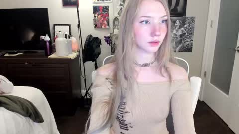 Goddess Eve online show from 01.20.25