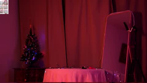 Evechuuu online show from 03.17.26