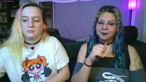 Snapshot of evelan123 chatting on 05.07.26 Chulal online show from 05.07.26
