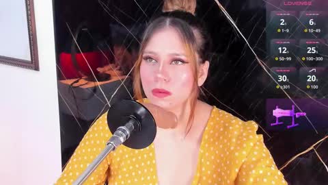 EVELIN online show from 09.12.25