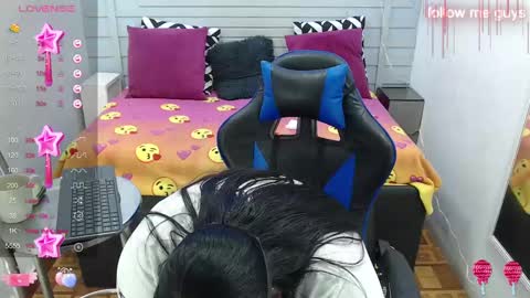 evelin zaens online show from 02.18.25