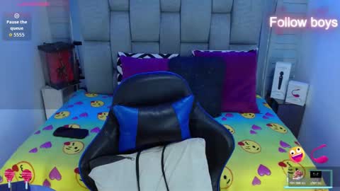 evelin zaens online show from 10.24.25