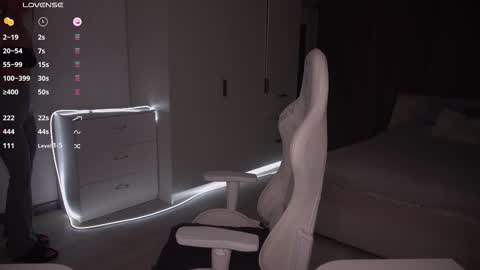 Evelina online show from 10.08.25