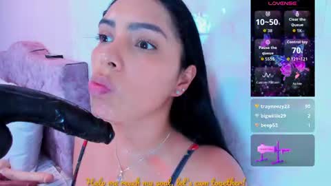 Snapshot of evelinn_belen chatting on 06.11.26 Evelinn belen online show from 06.11.26