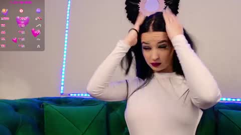 Snapshot of evelinskye chatting on 07.19.26 Evelin online show from 07.19.26