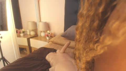 Snapshot of evelonga_707 chatting on 04.28.26 DAYANITA online show from 04.28.26