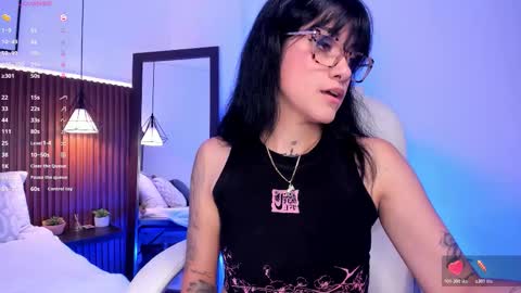 evelyn online show from 10.18.25