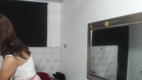 Evelyne online show from 03.31.26