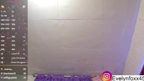 evelyn Foxx new account online show from 02.27.25