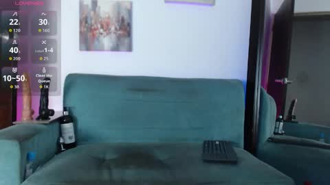 Snapshot of evelynmartines chatting on 05.27.26 Evelyn martinez online show from 05.27.26