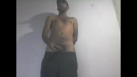 Snapshot of everaldosantos chatting on 01.12.25 everaldosantos online show from 01.12.25