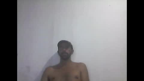 Snapshot of everaldosantos chatting on 01.21.25 everaldosantos online show from 01.21.25