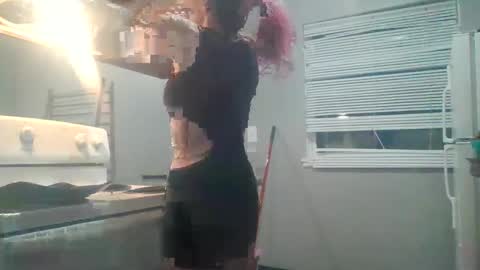 everever123 online show from 02.27.25