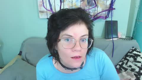 Everly online show from 12.25.24