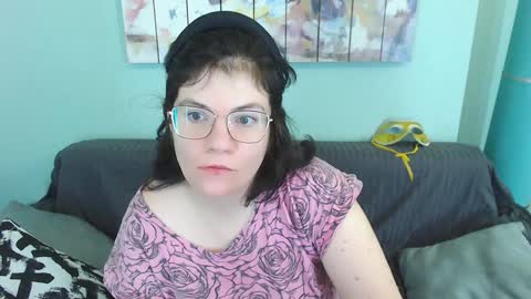 Everly online show from 02.06.25