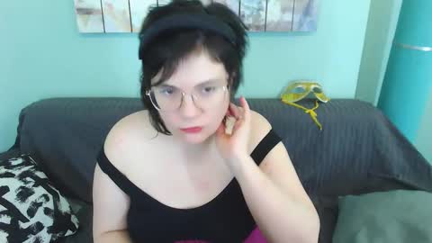 Everly online show from 02.18.25