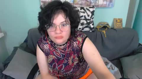 Everly online show from 09.19.25