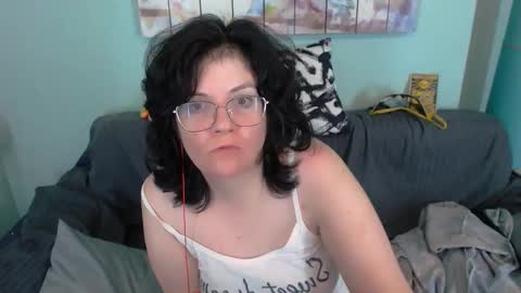 Everly online show from 09.22.25