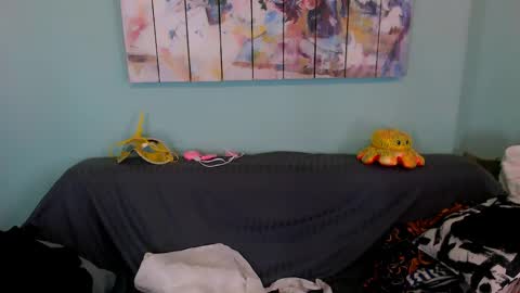 Everly online show from 04.20.26