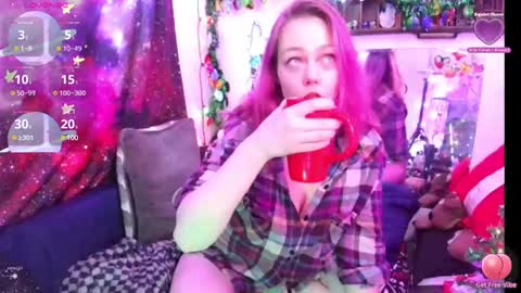 Evie online show from 12.20.24