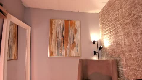 Snapshot of everyh chatting on 01.22.25 Sophia online show from 01.22.25