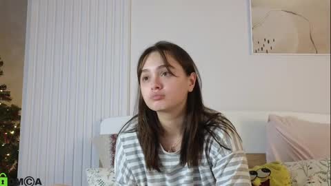 Snapshot of evi_woow chatting on 12.01.24 evi_woow online show from 12.01.24