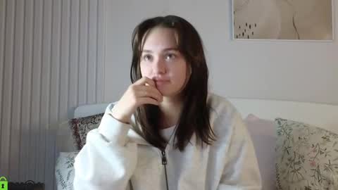 Snapshot of evi_woow chatting on 12.03.24 evi_woow online show from 12.03.24