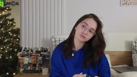 Snapshot of evi_woow chatting on 01.08.25 evi_woow online show from 01.08.25