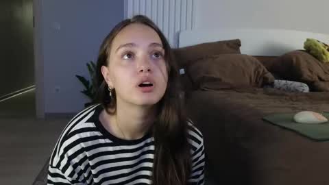 Snapshot of evi_woow chatting on 09.09.25 evi_woow online show from 09.09.25