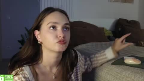 Snapshot of evi_woow chatting on 10.07.25 evi_woow online show from 10.07.25