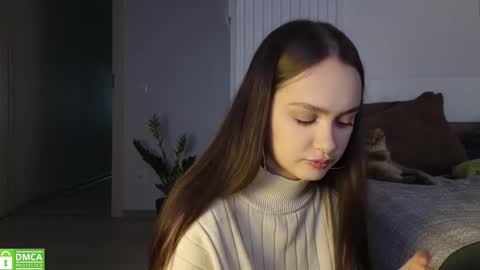 Snapshot of evi_woow chatting on 10.16.25 evi_woow online show from 10.16.25