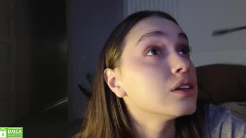 Snapshot of evi_woow chatting on 10.17.25 evi_woow online show from 10.17.25