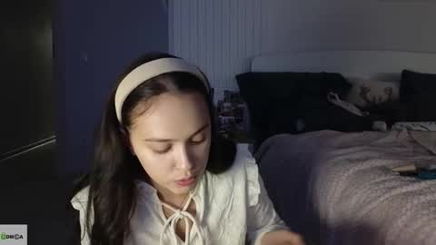 evi_woow online show from 02.07.26