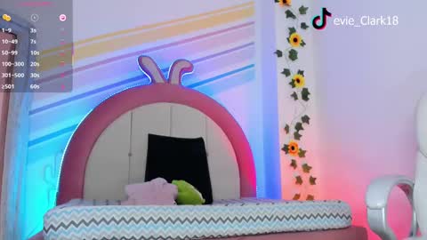 My name is Evie  nice to meet you  really get to know me better private is open  online show from 02.16.25