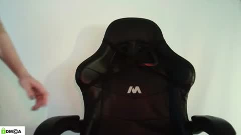 Snapshot of evie_muna chatting on 06.10.26 Renesme White Im here from Monday to Friday online show from 06.10.26