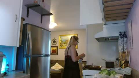 evieeashee online show from 08.04.26