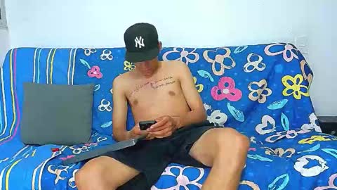 Snapshot of evil_boss1 chatting on 04.16.26 evil_boss1 online show from 04.16.26