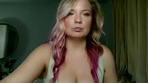 evilkitty_23 online show from 07.04.26