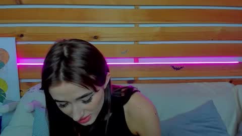 Evis online show from 12.19.25