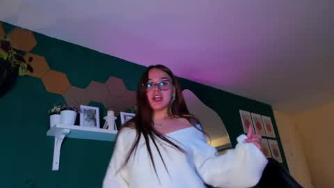 EVY online show from 04.24.26